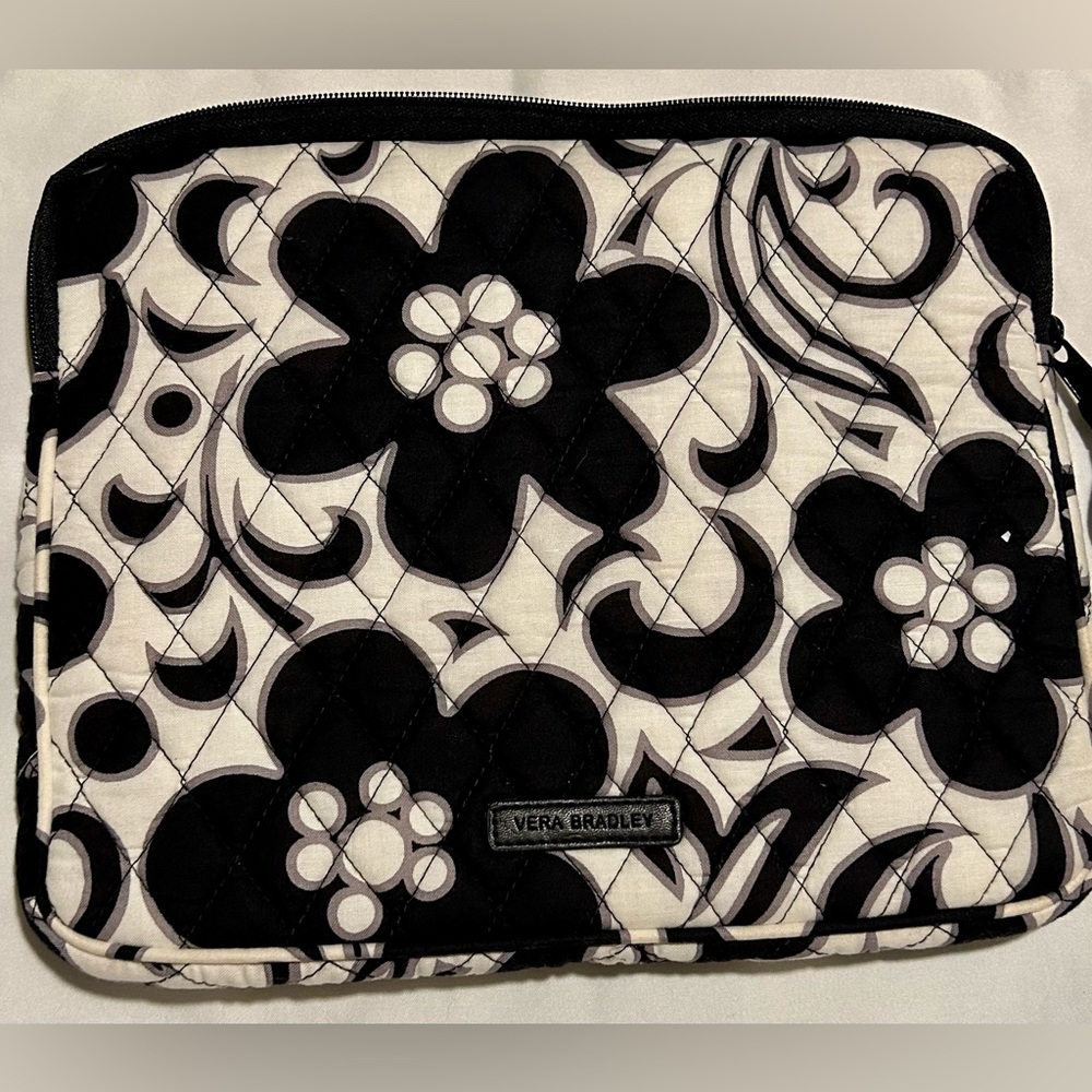 Vera Bradley Tablet Sleeve “Night & Day” Pattern 10.5” x 8.5”